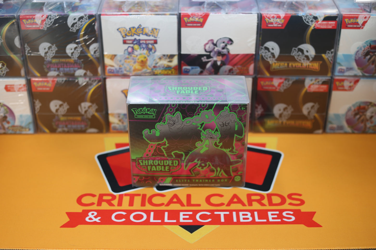 Shrouded Fable Elite Trainer Box